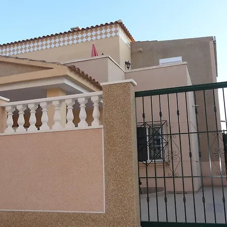 Villa Beautifull House La Mata 65